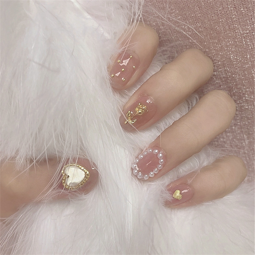 24PCS Short Acrylic Golden Hea - Nail Art Glossy reseña y precio